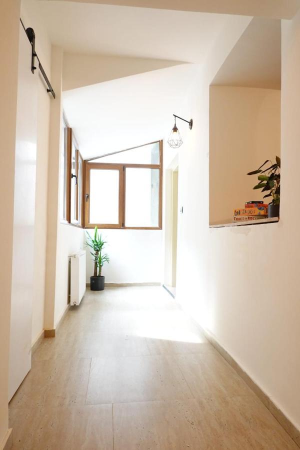 The Industrique Home - 3 Bedroom Apartment Timișoara Zewnętrze zdjęcie