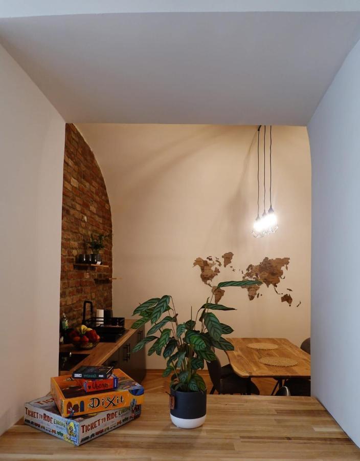 The Industrique Home - 3 Bedroom Apartment Timișoara Zewnętrze zdjęcie